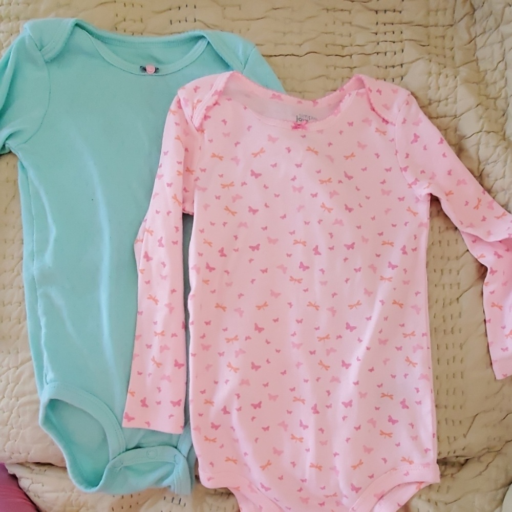 Carter's Bodysuits (2 pack)